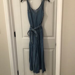 Gap chambray tencel jumpsuit size XS